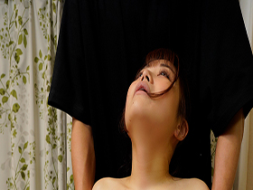 悪徳出張エステの餌食になった爆乳妻　依存性の高いとろっとろの媚薬を大きなおっぱいに塗り付けられる快楽にハマって連日中出し懇願　天野碧　サンプル画像04